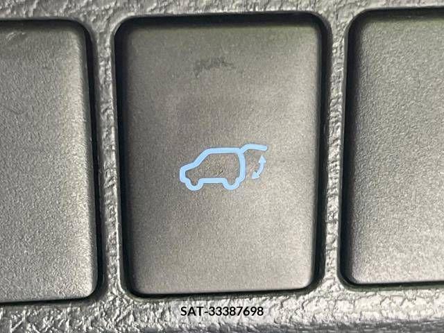 Toyota HARRIER 2014-12 331184-5