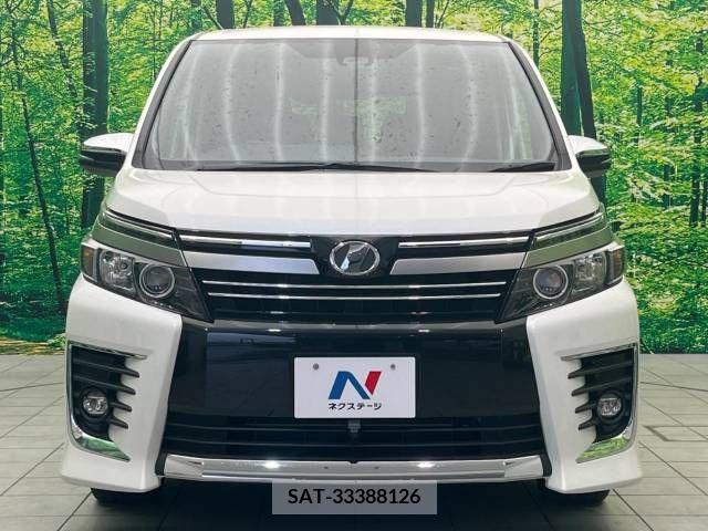 Toyota VOXY 2017-06 321514-15