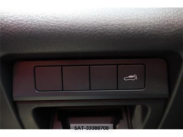 Mazda CX-30 2022-04 265992-11
