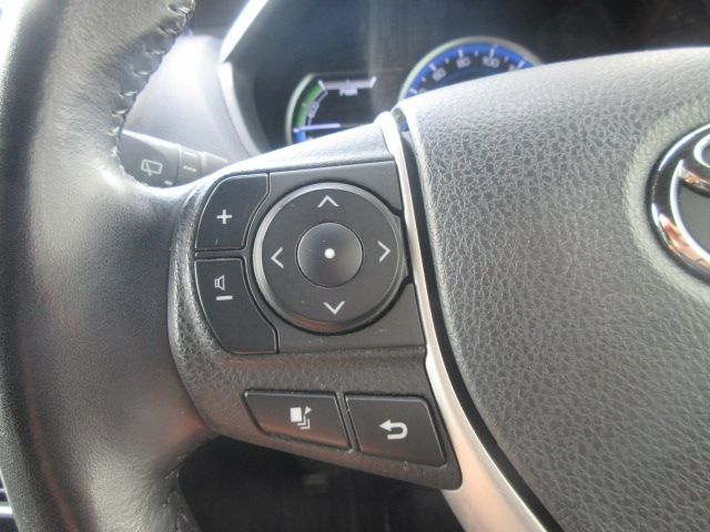 Toyota NOAH HYBRID 2017-03 18810-23