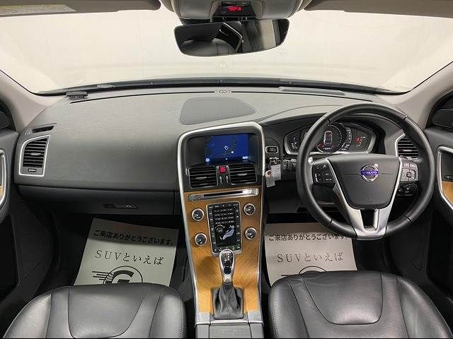 Volvo XC60 2017-01 22422-1