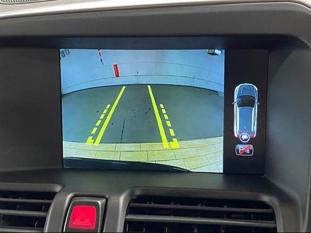 Volvo XC60 2017-01 22422-4
