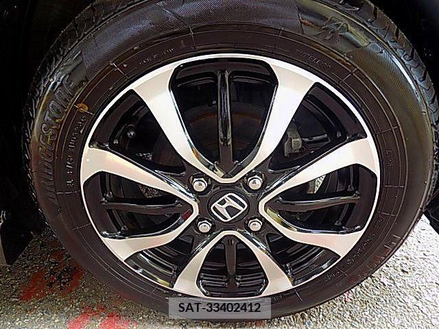 Honda N BOX CUSTOM 2020-03 378555-25