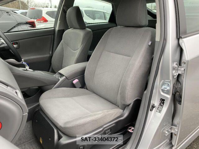 Toyota PRIUS 2010-06 221645-13