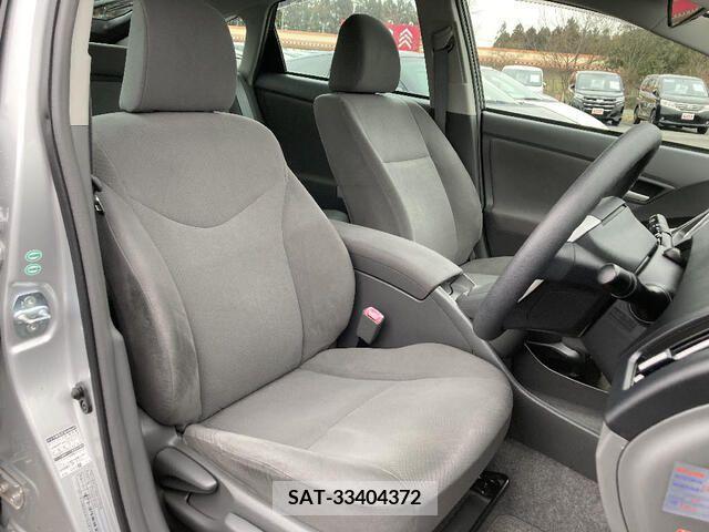 Toyota PRIUS 2010-06 221645-12
