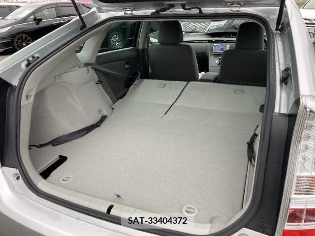 Toyota PRIUS 2010-06 221645-17