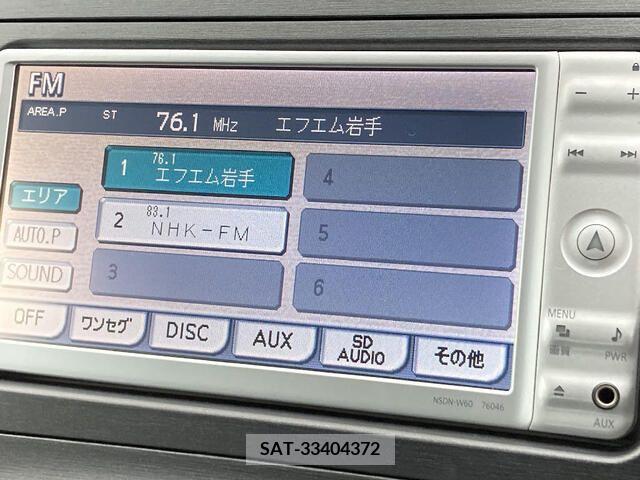 Toyota PRIUS 2010-06 221645-3