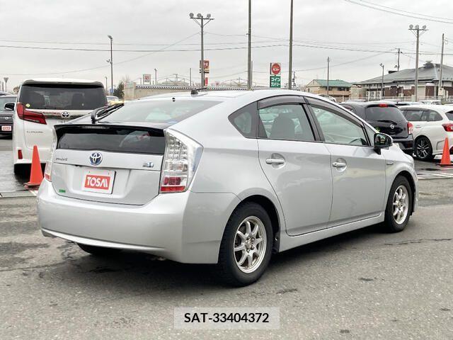 Toyota PRIUS 2010-06 221645-1