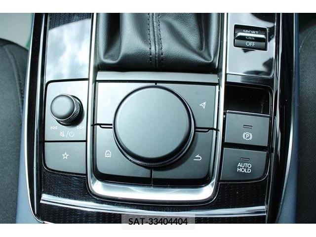 Mazda CX-30 2022-09 295617-4