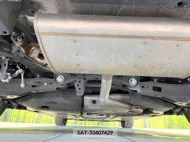 Toyota PRIUS 2019-09 281826-19