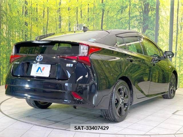 Toyota PRIUS 2019-09 281826-17