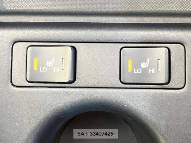Toyota PRIUS 2019-09 281826-5
