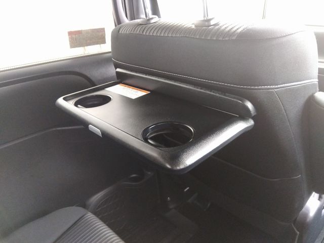 Toyota VOXY 2017-08 20402-24
