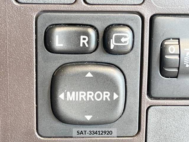 Toyota PASSO 2013-11 313908-6