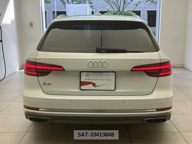 Audi A4 2019-11 261029-3