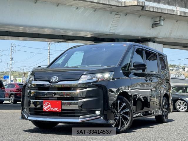 Toyota NOAH 2023-01 242406-0