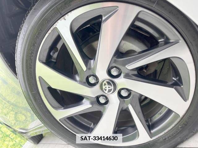 Toyota AQUA 2015-11 339039-13