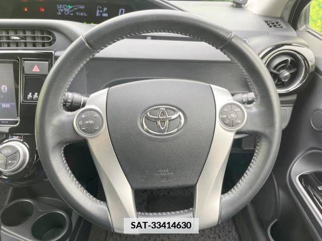 Toyota AQUA 2015-11 339039-11
