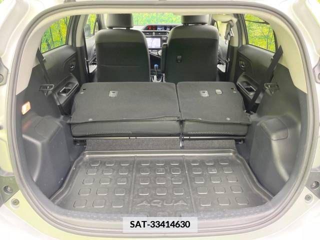 Toyota AQUA 2015-11 339039-10