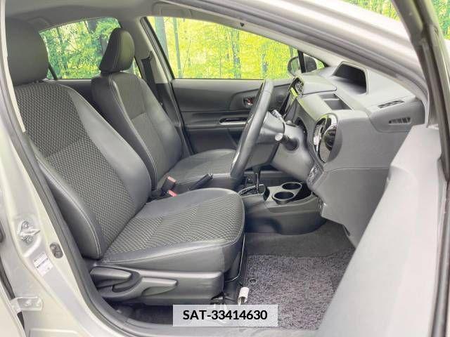 Toyota AQUA 2015-11 339039-8