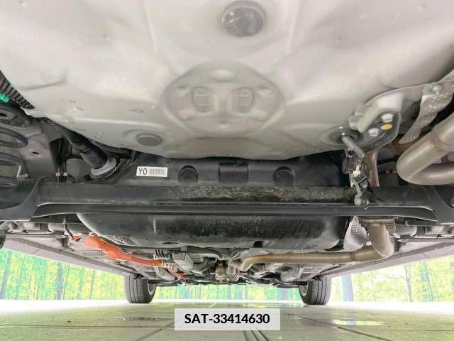 Toyota AQUA 2015-11 339039-19