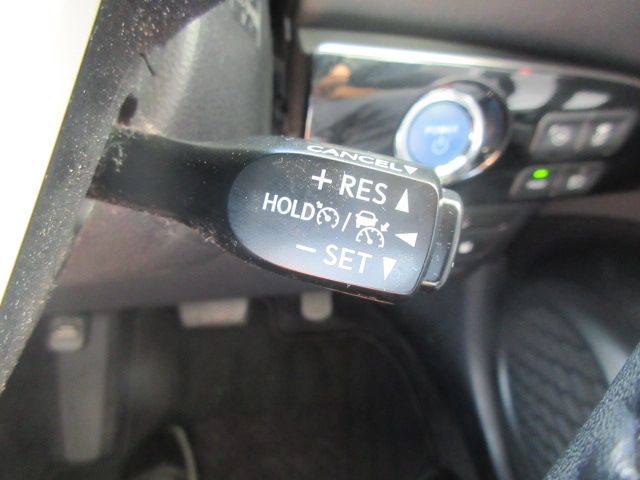 Toyota PRIUS 2017-05 21768-23