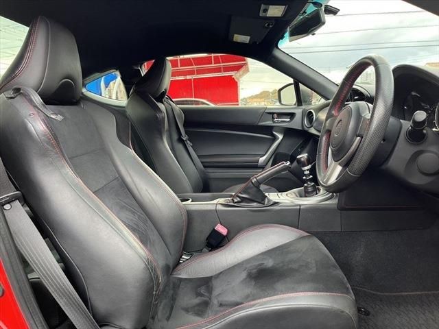 Toyota 86 2012-09 182250-19