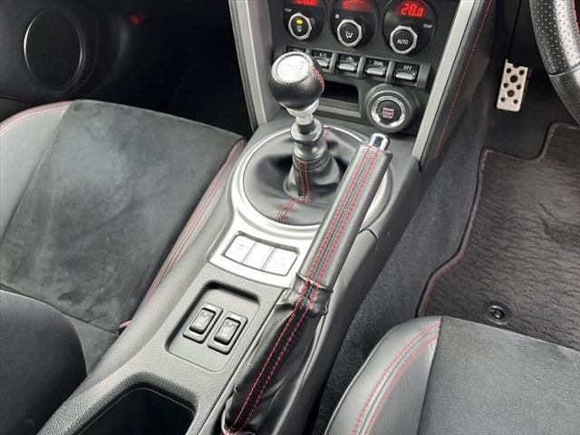 Toyota 86 2012-09 182250-25