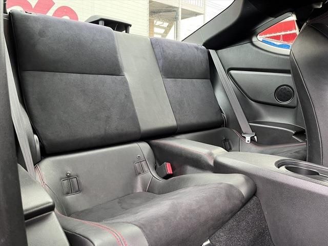 Toyota 86 2012-09 182250-20