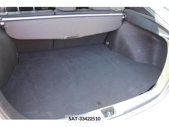 Toyota PRIUS 2021-05 239493-18