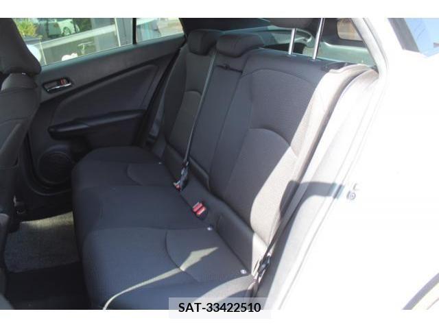 Toyota PRIUS 2021-05 239493-16