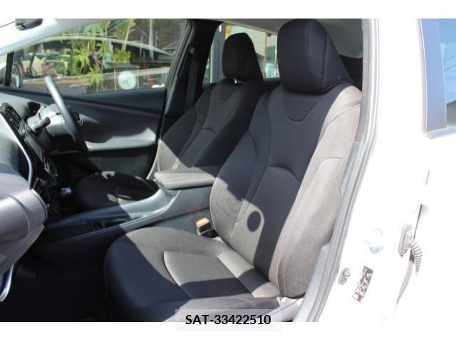 Toyota PRIUS 2021-05 239493-14
