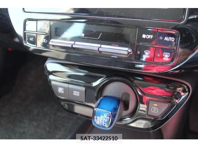 Toyota PRIUS 2021-05 239493-23