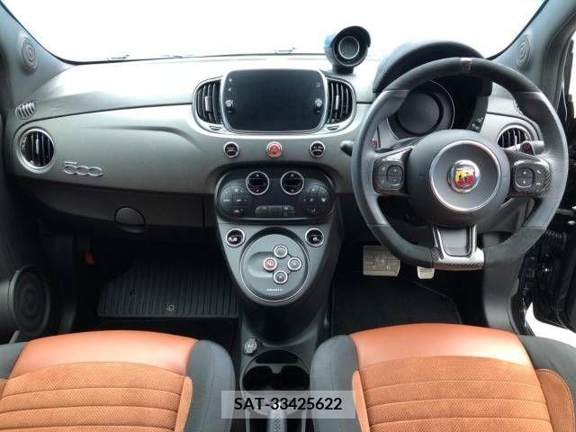 Abarth 595 2021-08 270641-1