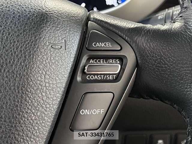 Nissan ELGRAND 2015-06 268439-17