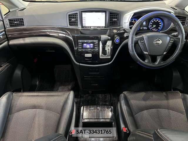Nissan ELGRAND 2015-06 268439-16