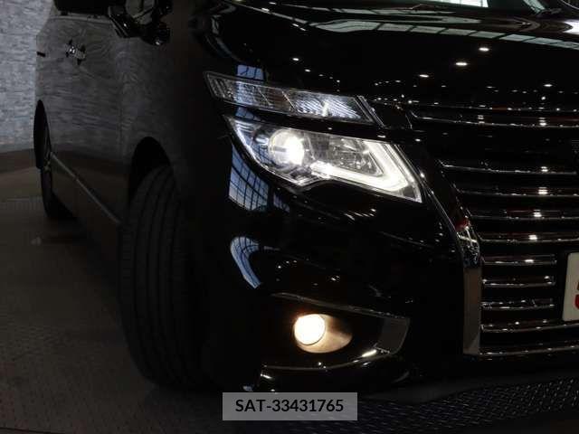 Nissan ELGRAND 2015-06 268439-13