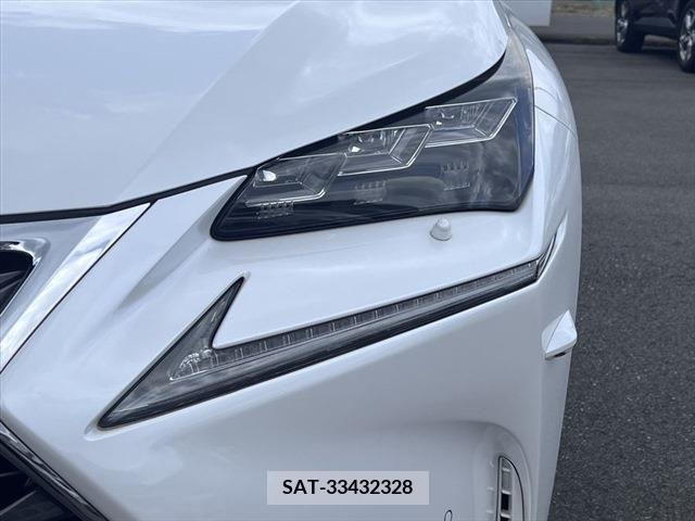 Lexus NX 2014-11 275709-8