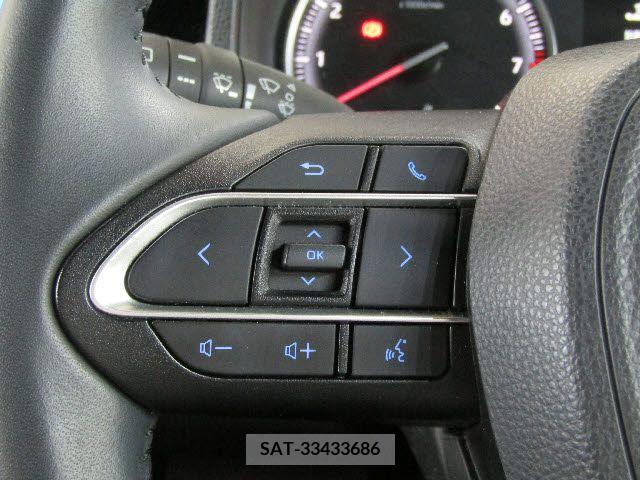 Toyota NOAH 2022-07 279483-15