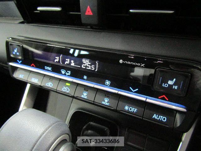 Toyota NOAH 2022-07 279483-14