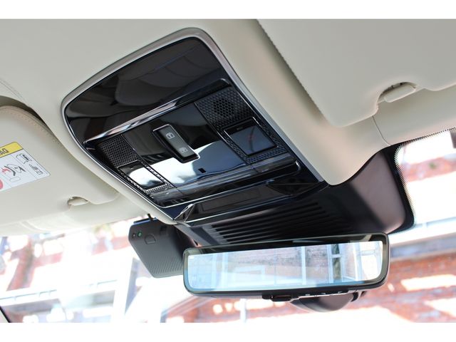 ROVER RANGE ROVER 2022-11 17818-22