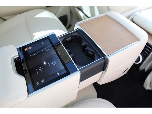ROVER RANGE ROVER 2022-11 17818-17
