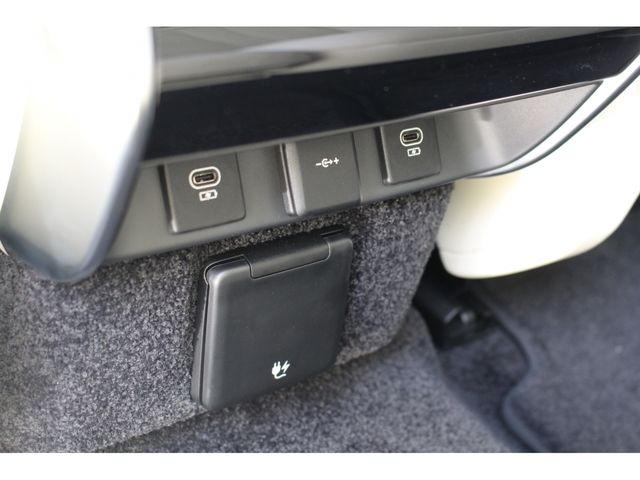 ROVER RANGE ROVER 2022-11 17818-25