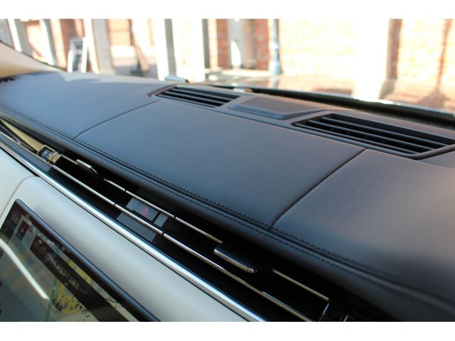ROVER RANGE ROVER 2022-11 17818-27