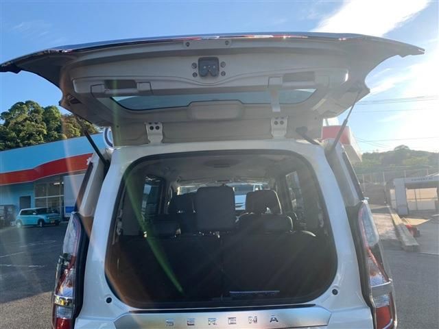 Nissan SERENA 2022-08 8429-15