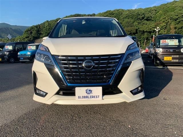 Nissan SERENA 2022-08 8429-6