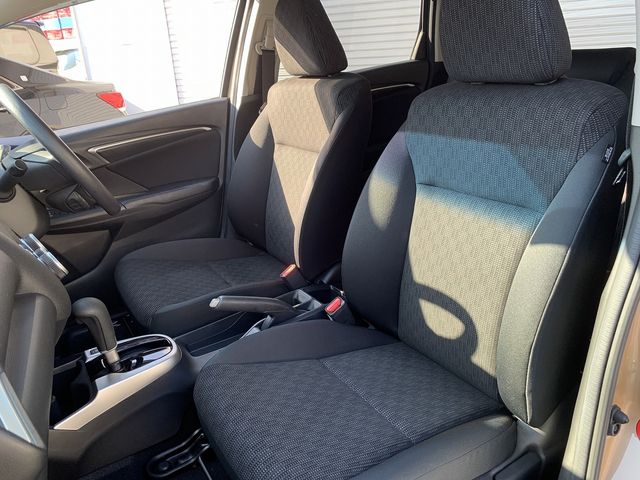 Honda FIT 2014-03 188420-16