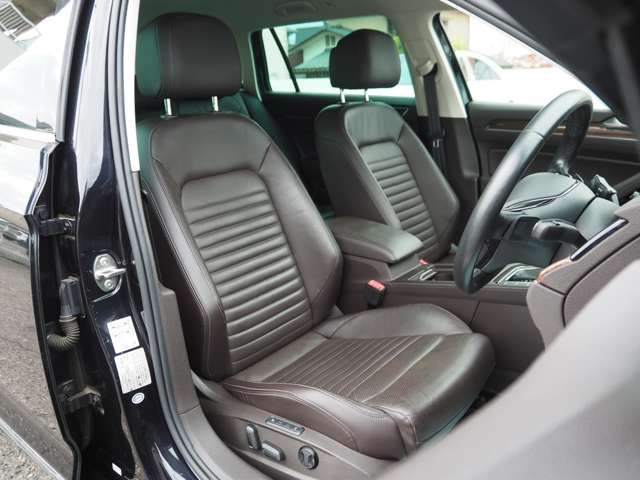 VolksWagen PASSAT VARIANT 2015-09 8984-12