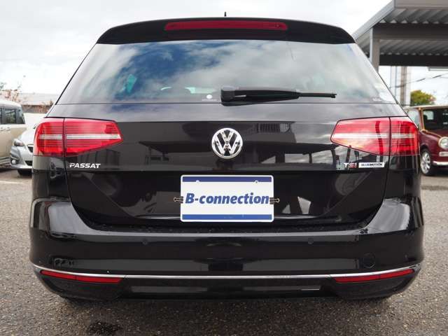 VolksWagen PASSAT VARIANT 2015-09 8984-8