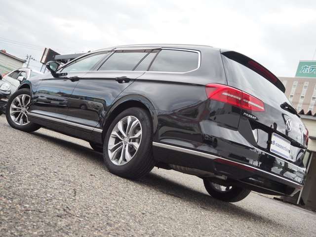 VolksWagen PASSAT VARIANT 2015-09 8984-9